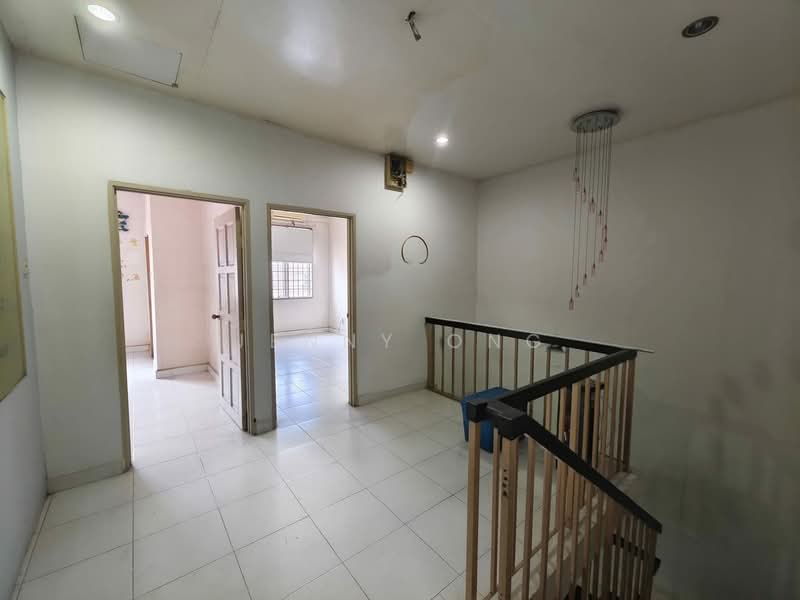 2-storey Terraced House for Sale in Taman Jawi Jaya (Sungai Jawi) - Jenny Ong - Interior - PropertyGuru.com.my
