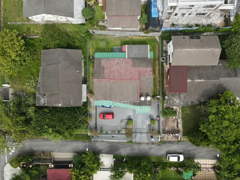 Bungalow for Sale in Seksyen 12 (Petaling Jaya) - Leedeon Tan - Exterior - PropertyGuru.com.my