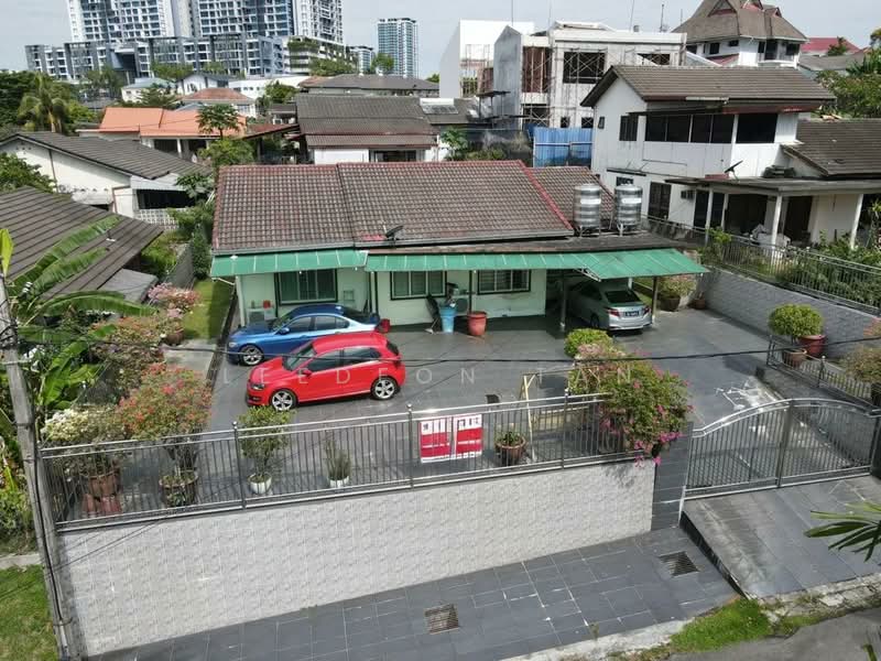 Bungalow for Sale in Seksyen 12 (Petaling Jaya) - Leedeon Tan - Exterior - PropertyGuru.com.my
