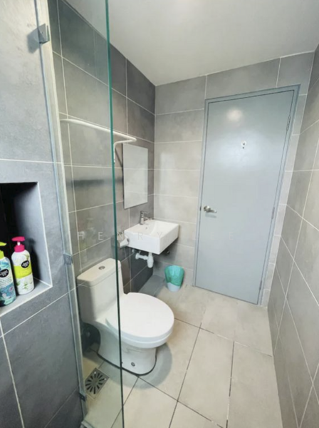 121 Residences untuk Untuk Disewa - RM 3,300 /bulan, Mac 2026 - Bathroom - PropertyGuru.com.my