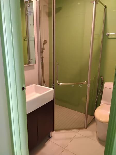 Condominium for Rent at Bay Point @ Country Garden Danga Bay - Brendy Hoo - Bathroom - PropertyGuru.com.my