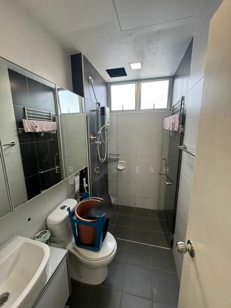 Larkin Heights untuk Untuk Dijual - RM 380,000, Mac 2026 - Bathroom - PropertyGuru.com.my
