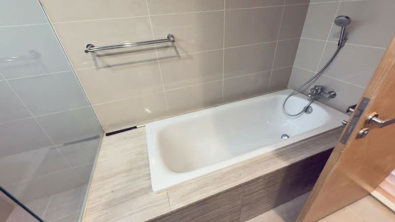 Service Residence for Rent at Southern Marina Residences - JP Lee - Bathroom - PropertyGuru.com.my