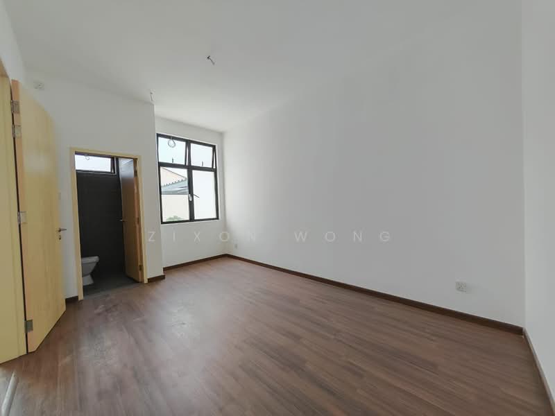 Cluster House for Sale in Taman Mount Austin (Tebrau) - Zixon Wong - PropertyGuru.com.my