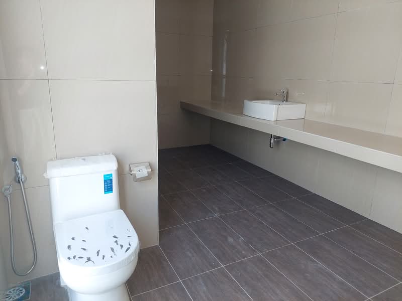 Empire Residence untuk Untuk Dijual - RM 1,830,000, Mac 2026 - Bathroom - PropertyGuru.com.my