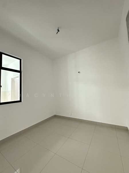 3-storey Terraced House for Sale in Sungai Ara (Penang) - Jacyntha Lee - PropertyGuru.com.my