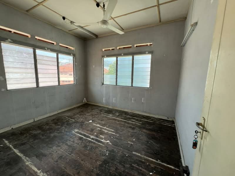 JALAN BUNGA TANJUNG , 2/semi-D for sale , la 4300sf untuk Untuk Dijual - RM 1,790,000, Mac 2026 - Interior - PropertyGuru.com.my