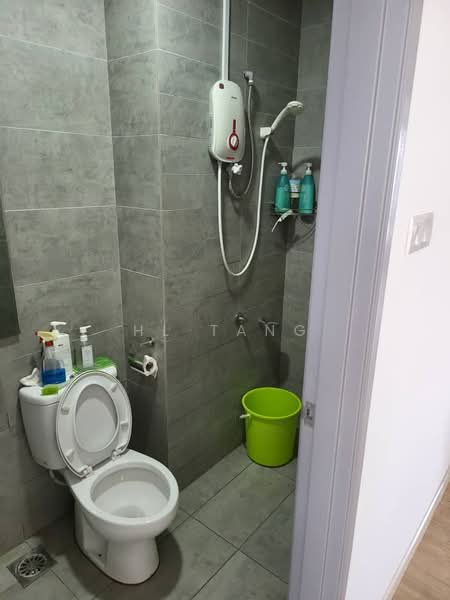 Service Residence for Sale at USJ One (You One) - HL Tang - Bathroom - PropertyGuru.com.my