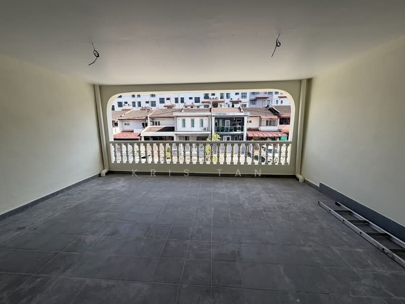 Taman Suria Jaya untuk Untuk Disewa - RM 2,500 /bulan, Mac 2026 - Balcony - PropertyGuru.com.my