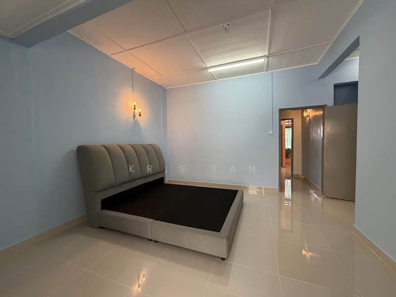 Taman Suria Jaya untuk Untuk Disewa - RM 2,500 /bulan, Mac 2026 - Bedroom - PropertyGuru.com.my