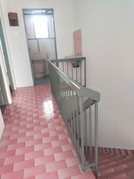 2-storey Terraced House for Sale in Ipoh (Perak) - Kok . - Corridor - PropertyGuru.com.my