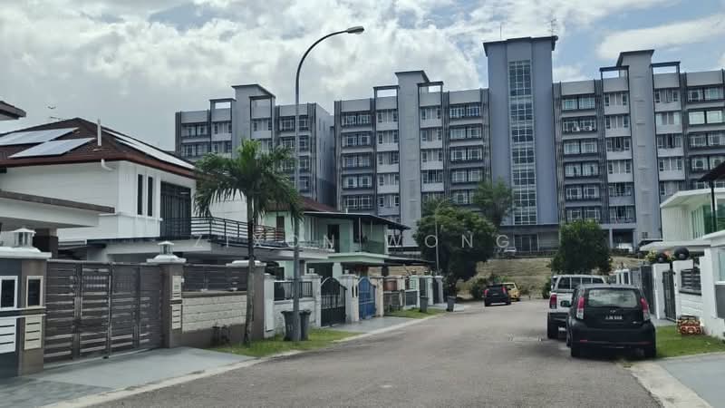 Cluster House for Sale in Taman Mount Austin (Tebrau) - Zixon Wong - PropertyGuru.com.my