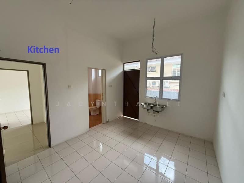 Semi-Detached House for Sale in Sungai Ara (Penang) - Jacyntha Lee - Kitchen - PropertyGuru.com.my