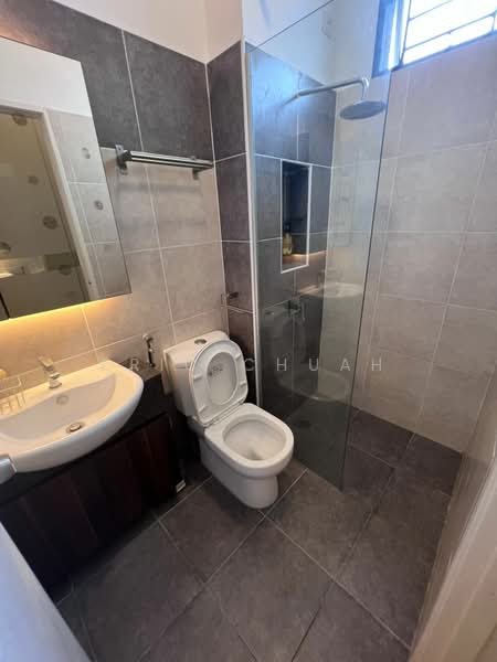 Austin Austins untuk Untuk Dijual - RM 880,000, Mac 2026 - Bathroom - PropertyGuru.com.my