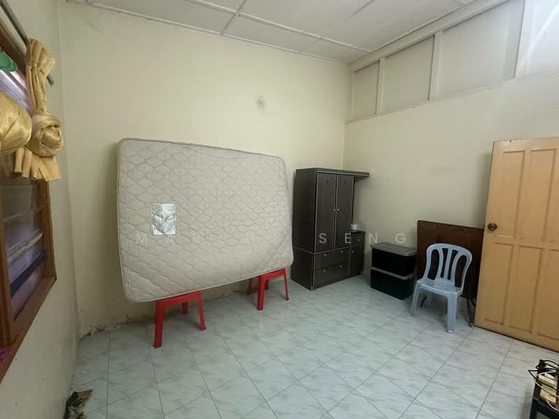 Kampung Muhibbah untuk Untuk Dijual - RM 225,000, Mac 2026 - Bedroom - PropertyGuru.com.my
