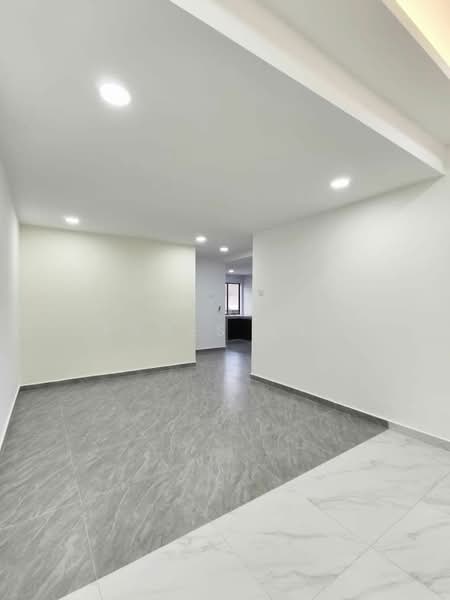 Taman Skudai Baru @ Jalan Hang Lekiu / Taman Ungku Tun Aminah/ Sutera Utama/ Perling/ Bukit Indah untuk Untuk Dijual - RM 558,000, Mac 2026 - Interior - PropertyGuru.com.my