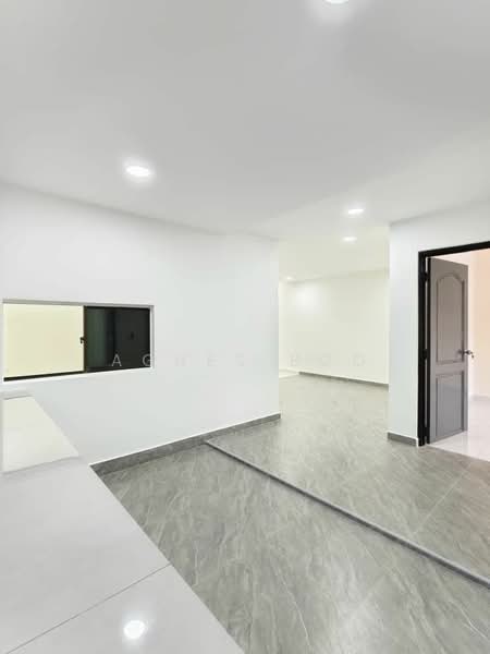 Taman Skudai Baru @ Jalan Hang Lekiu / Taman Ungku Tun Aminah/ Sutera Utama/ Perling/ Bukit Indah untuk Untuk Dijual - RM 558,000, Mac 2026 - Interior - PropertyGuru.com.my