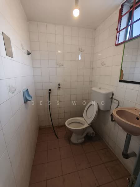 2-storey Terraced House for Rent in Senai (Kulai) - Bess Wong - Bathroom - PropertyGuru.com.my