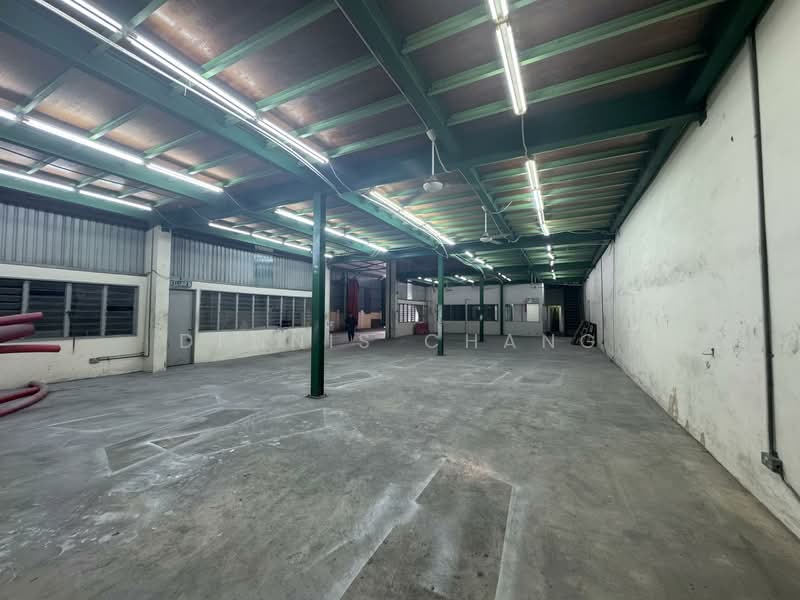 Built Up Space 20k, 30k, 60k sqft, SEMENYIH, Bandar Teknologi Kajang, 1.5 Storey Semi D Factory untuk Untuk Disewa - RM 18,000 /bulan, Mac 2026 - Interior - PropertyGuru.com.my