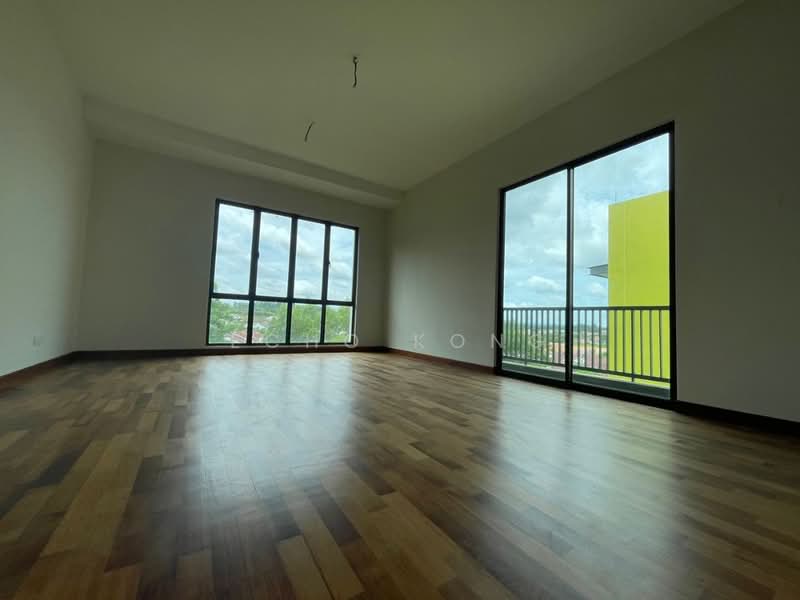 Bungalow for Sale in Bandar Country Homes (Rawang) - Echo Kong - Living Room - PropertyGuru.com.my