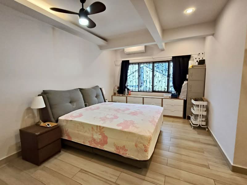 2-storey Terraced House for Sale in SS19 (Subang Jaya) - Joyce Kok - Bedroom - PropertyGuru.com.my