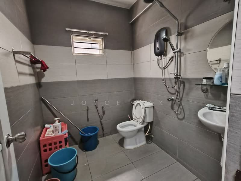 Rumah Teres 2 Tingkat untuk Dijual di SS19 (Subang Jaya) - Joyce Kok - Bathroom - PropertyGuru.com.my