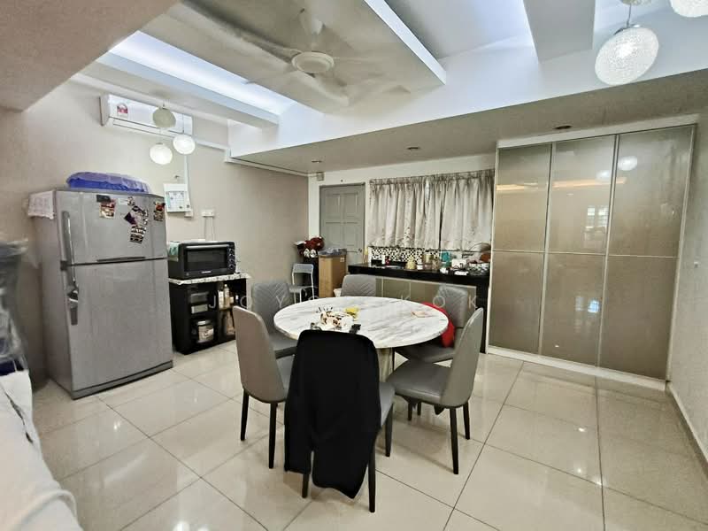 Rumah Teres 2 Tingkat untuk Dijual di SS19 (Subang Jaya) - Joyce Kok - Dining Room - PropertyGuru.com.my
