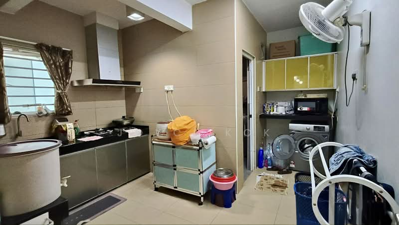 Rumah Teres 2 Tingkat untuk Dijual di SS19 (Subang Jaya) - Joyce Kok - Kitchen - PropertyGuru.com.my