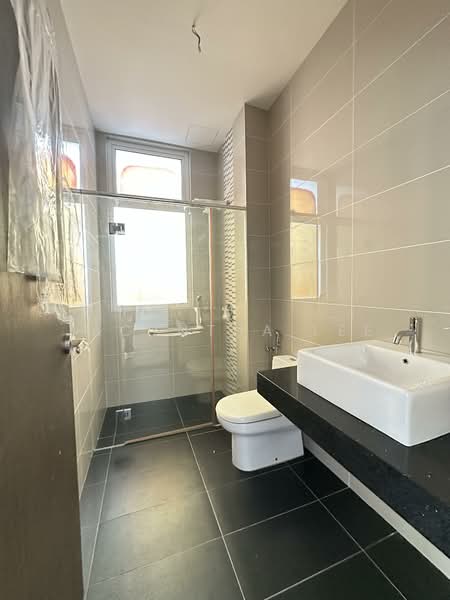 Zero-Lot Bungalow for Sale in Sungai Ara (Penang) - Jacyntha Lee - Bathroom - PropertyGuru.com.my