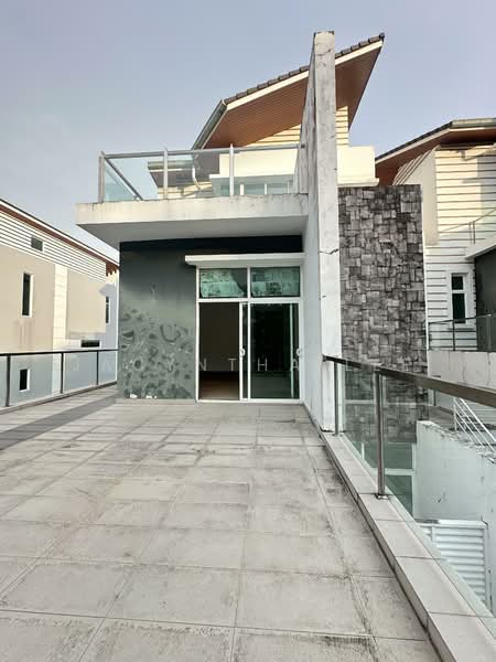 Zero-Lot Bungalow for Sale in Sungai Ara (Penang) - Jacyntha Lee - Exterior - PropertyGuru.com.my