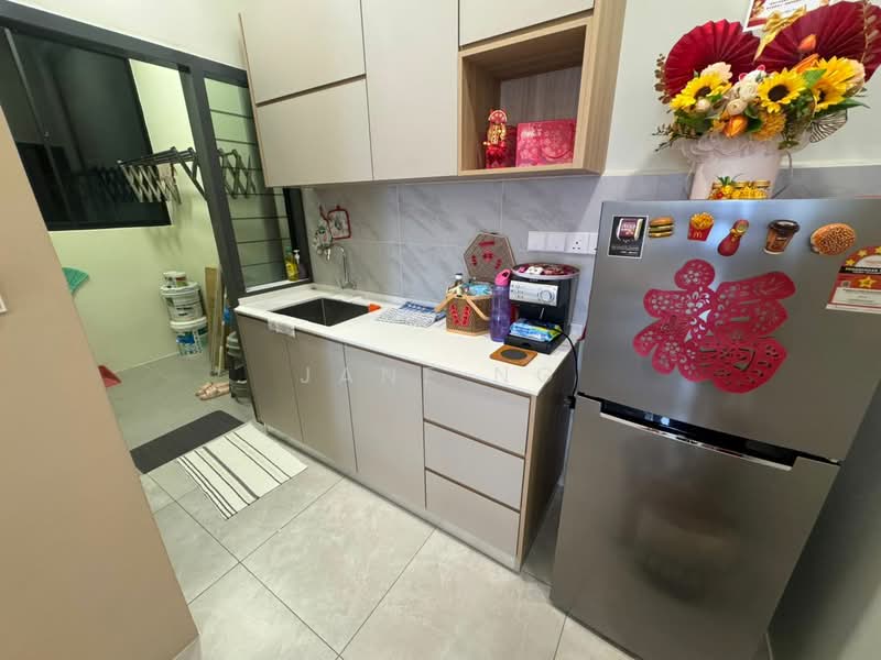 Aston Acacia untuk Untuk Disewa - RM 1,800 /bulan, Mac 2026 - Kitchen - PropertyGuru.com.my
