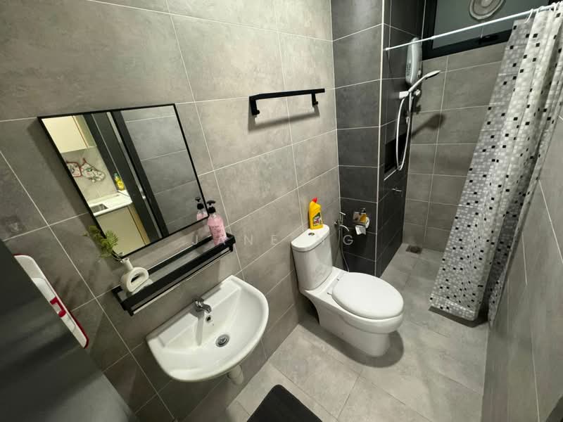 Aston Acacia untuk Untuk Disewa - RM 1,800 /bulan, Mac 2026 - Bathroom - PropertyGuru.com.my