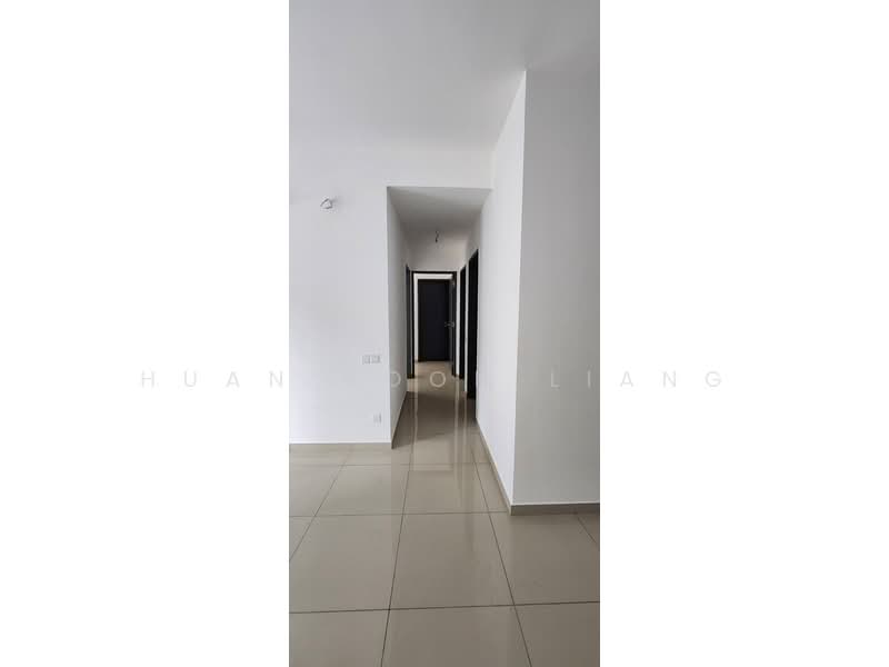 Service Residence for Sale at D'Quince Residences - Huan Boon Liang - Corridor - PropertyGuru.com.my