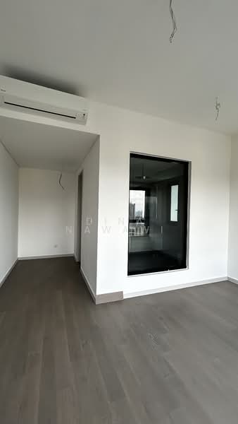 ALIX Residences untuk Untuk Dijual - RM 2,200,000, Mac 2026 - Master Bedroom and Bathroom - PropertyGuru.com.my