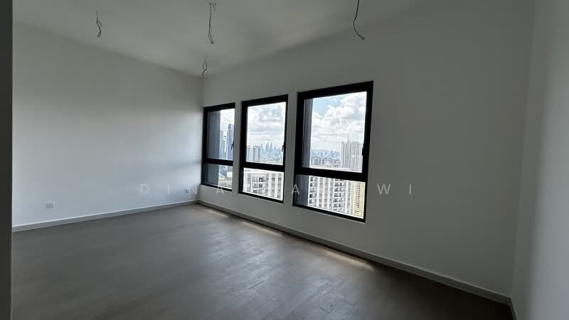 ALIX Residences untuk Untuk Dijual - RM 2,200,000, Mac 2026 - Master Bedroom windows - PropertyGuru.com.my