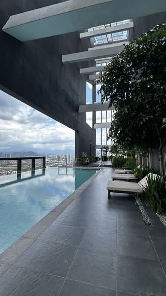 ALIX Residences untuk Untuk Dijual - RM 2,200,000, Mac 2026 - Pool - PropertyGuru.com.my