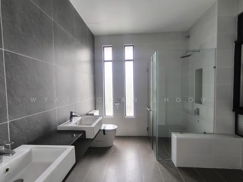 Phase 12A @ Precinct 12 Desa Tebrau untuk Untuk Dijual - RM 2,090,000, Mac 2026 - Bathroom - PropertyGuru.com.my