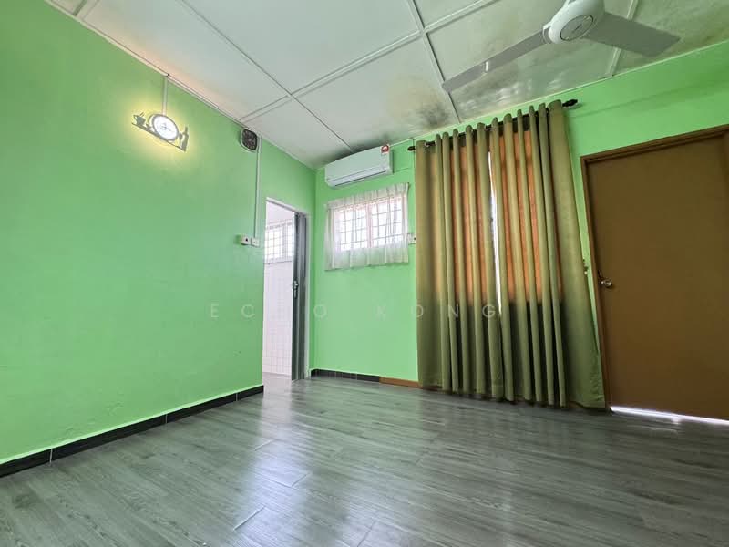 Jalan Jejarum Bukit Sentosa, Rawang untuk Untuk Dijual - RM 400,000, Mac 2026 - Interior - PropertyGuru.com.my