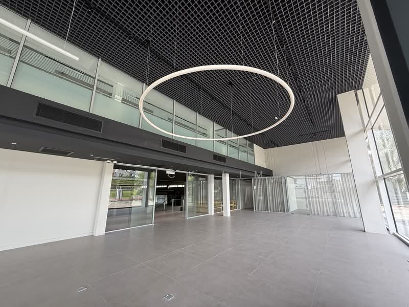 3 Storey Showroom (Suitable for 4S Centre) untuk Untuk Disewa - RM 230,000 /bulan, Mac 2026 - Interior - PropertyGuru.com.my