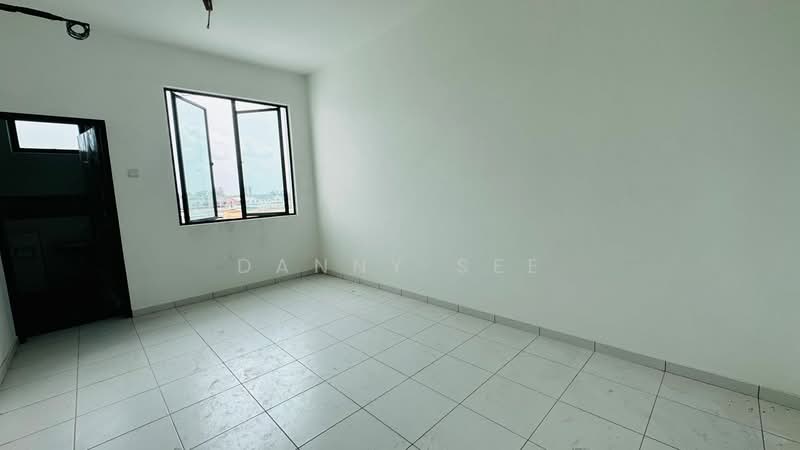 Rumah Teres 2 Tingkat untuk Dijual di Taman Austin Duta (Tebrau) - Danny See - Interior - PropertyGuru.com.my