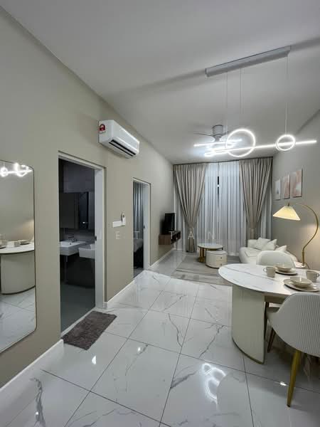 Cubic Botanical untuk Untuk Disewa - RM 2,498 /bulan, Mac 2026 - Living Room - PropertyGuru.com.my