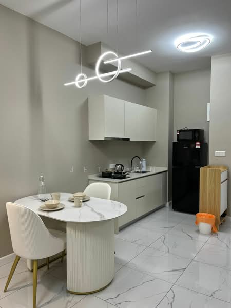 Cubic Botanical untuk Untuk Disewa - RM 2,498 /bulan, Mac 2026 - Kitchen - PropertyGuru.com.my