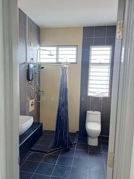 Tree Residency untuk Untuk Disewa - RM 2,500 /bulan, Mac 2026 - Bathroom - PropertyGuru.com.my
