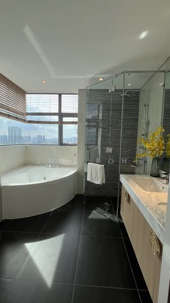 Condominium for Sale at D'Rapport - Jmee Poh - Bathroom - PropertyGuru.com.my