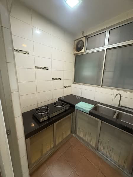 Kuchai Avenue untuk Untuk Disewa - RM 2,000 /bulan, Mac 2026 - Kitchen - PropertyGuru.com.my
