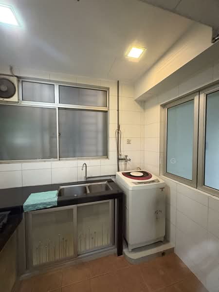 Kuchai Avenue untuk Untuk Disewa - RM 2,000 /bulan, Mac 2026 - Kitchen - PropertyGuru.com.my