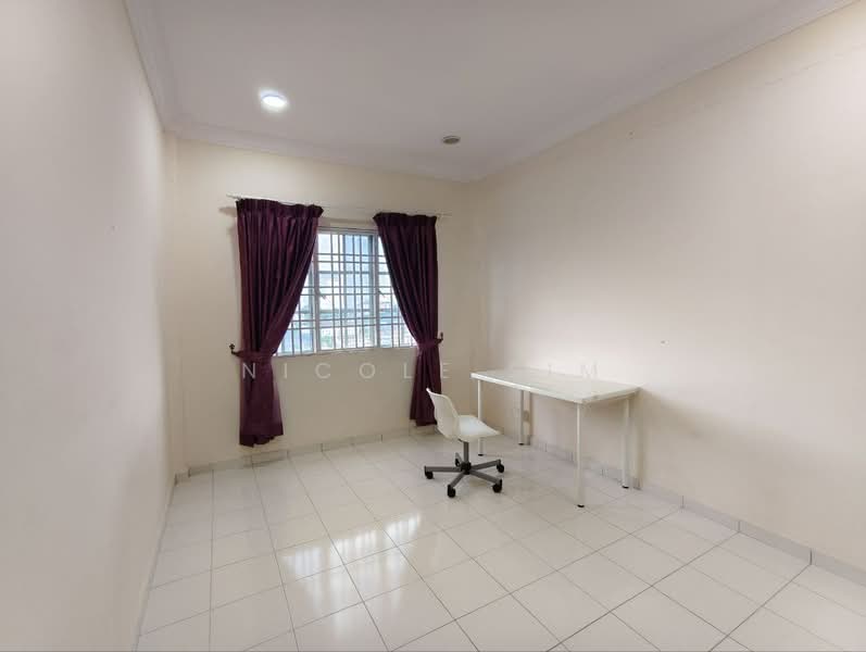 Apartment for Sale at Mewah Court - Nicole Sim - Study - PropertyGuru.com.my