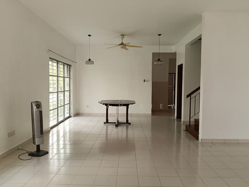 2-storey Terraced House for Sale in Denai Alam (Shah Alam) - Vivian Siew - Living Room - PropertyGuru.com.my