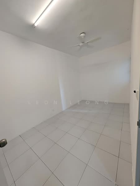 Condominium for Rent at Residensi Sateria - Leon Leong - Interior - PropertyGuru.com.my