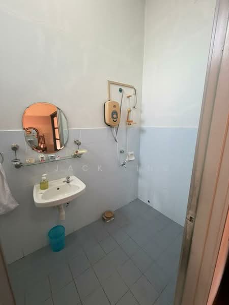 1.5-storey Terraced House for Sale in Taman Pelangi Indah (Ulu Tiram) - Jack Ting - PropertyGuru.com.my